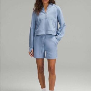 New Lululemon Scuba High Rise Short 5" Blue Willow Women's size 4